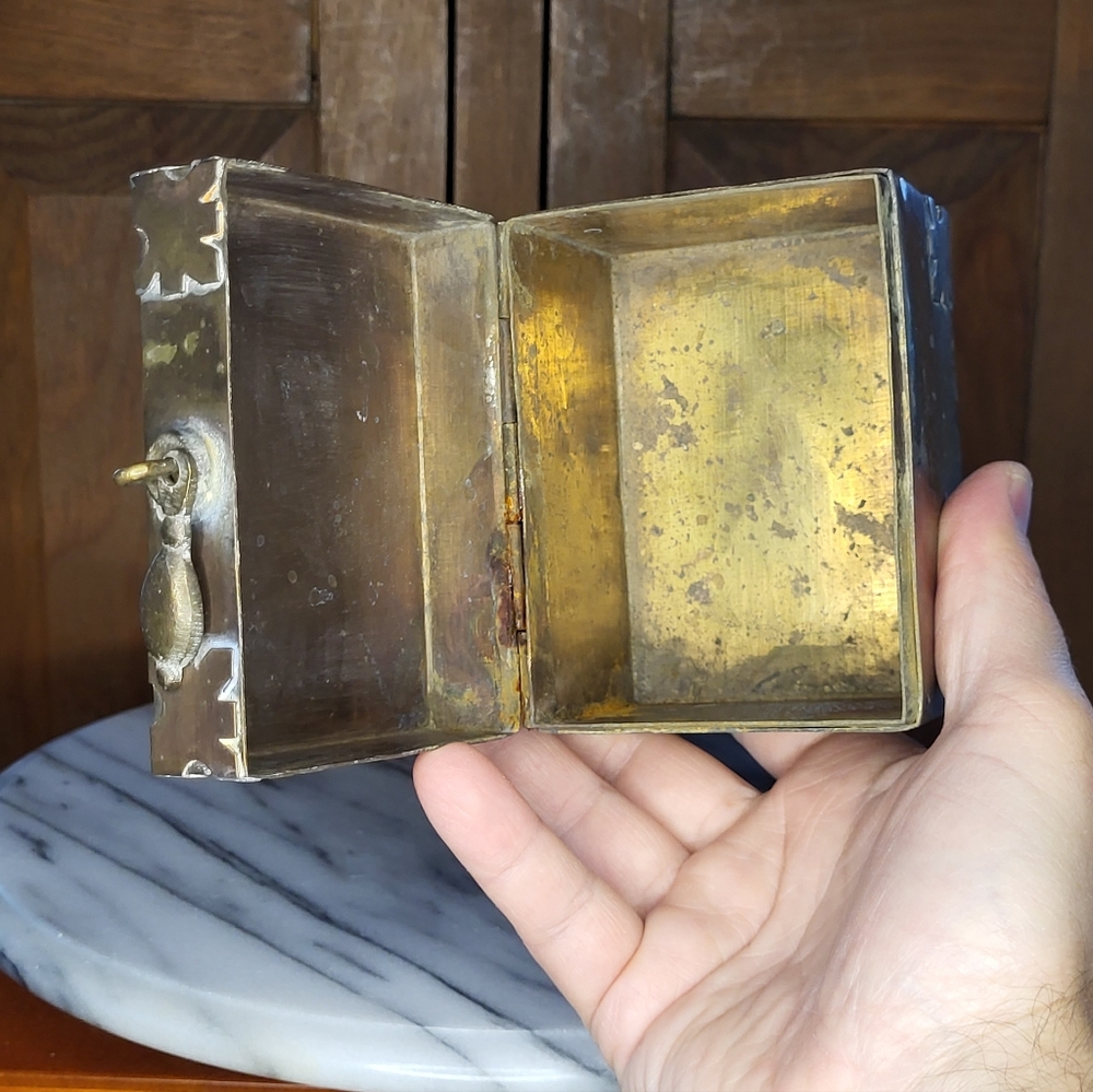 Vintage Brass Trinket Box - Picture 12 of 14